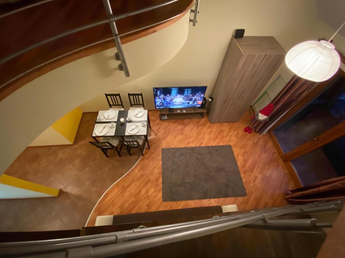 Mimi Apartman Apartamento Gyula Exterior foto